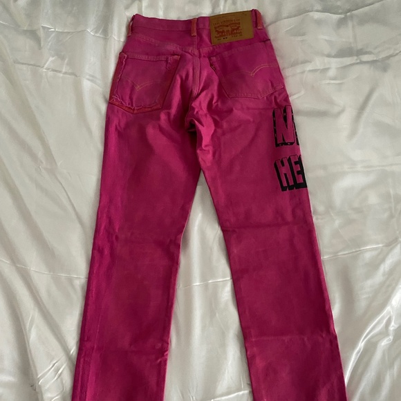 Pink Levi jeans - Picture 2 of 4